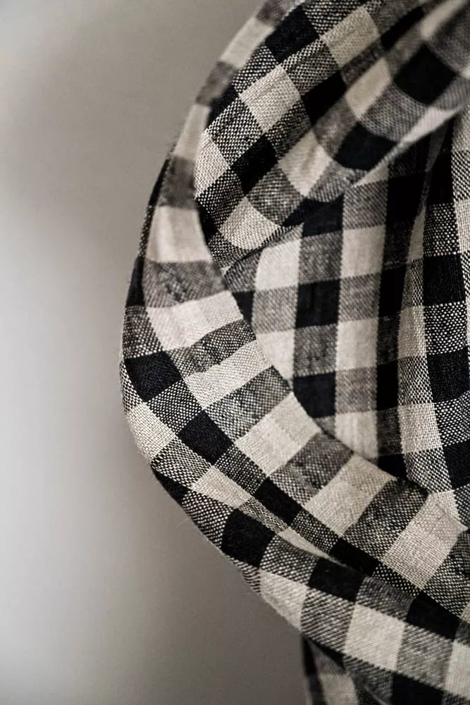 Mrs. Lewes Linen – 155gsm – NZ$20 per 1/4metre