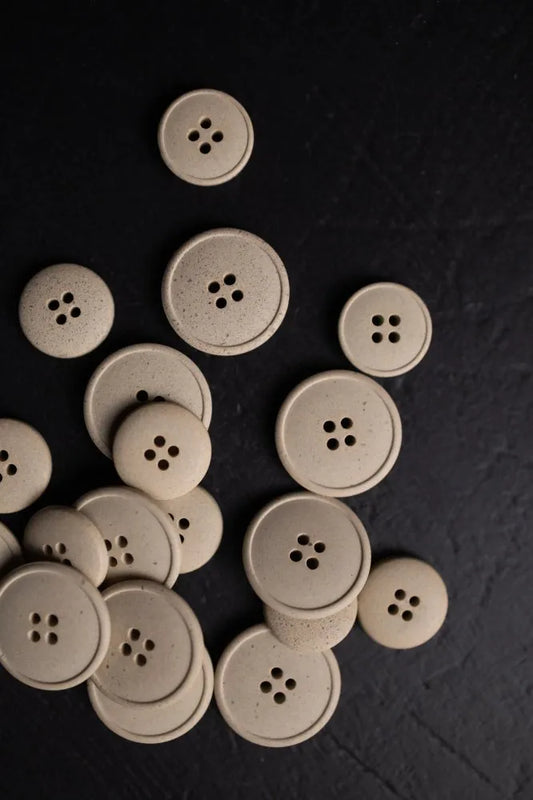 Hemp Button Neutral 20mm